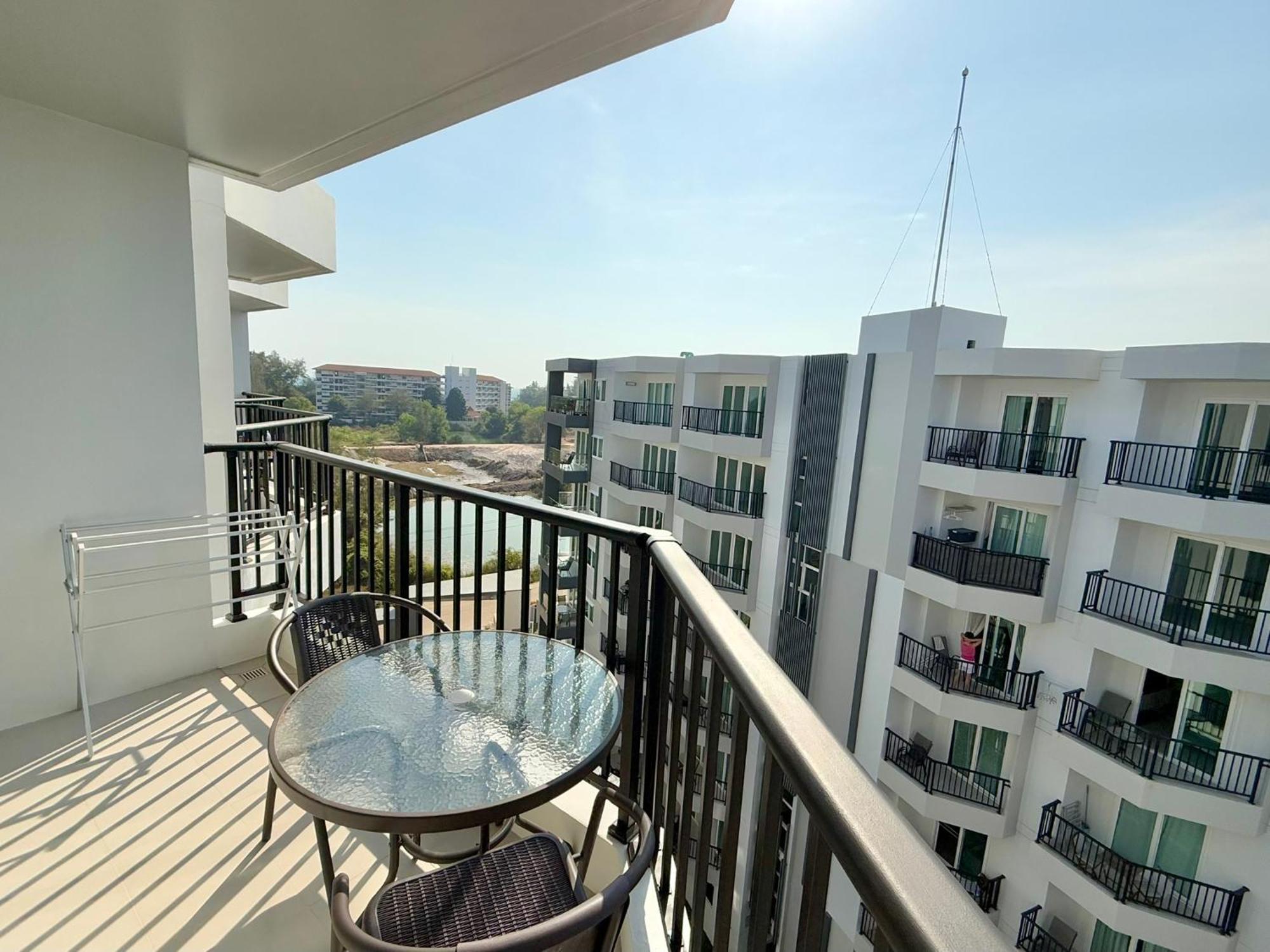 Mantra Beach Condominium Suite 2 - Mae Phim Ban Tha Fat Exterior foto